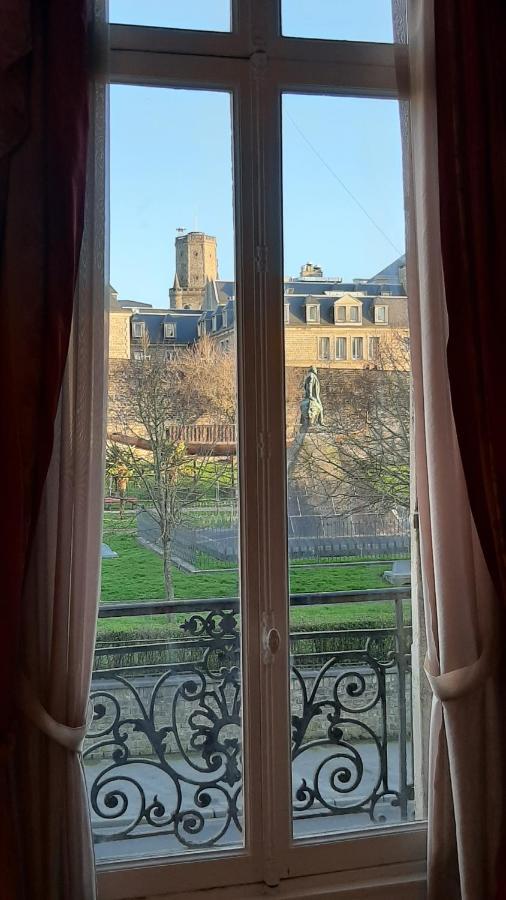 La Belle Boulonnaise Bed & Breakfast Boulogne-sur-Mer Bagian luar foto